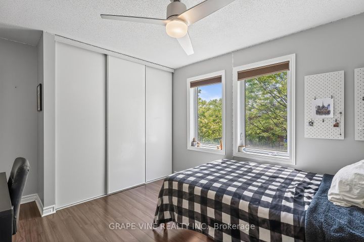 Photo 30 at 360 BALINROAN Crescent, Nepean (Strandherd), Ottawa