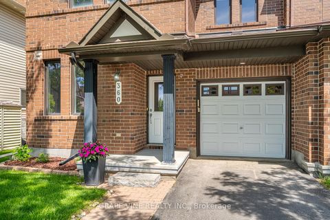 Photo 2 at 360 BALINROAN Crescent, Nepean (Strandherd), Ottawa