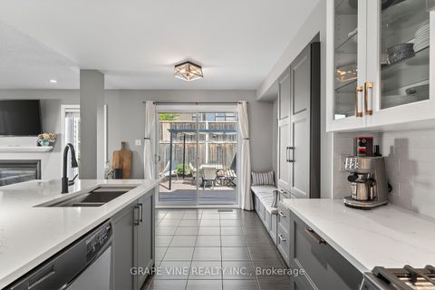 Photo 14 at 360 BALINROAN Crescent, Nepean (Strandherd), Ottawa