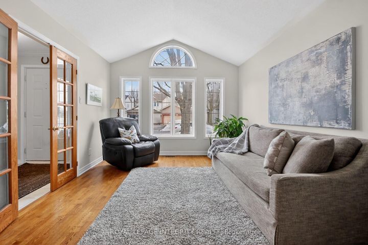 Photo 8 at 161 Longshire Circle, Nepean (Longfields), Ottawa
