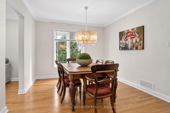 Photo 11 at 161 Longshire Circle, Nepean (Longfields), Ottawa