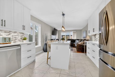 Photo 20 at 161 Longshire Circle, Nepean (Longfields), Ottawa