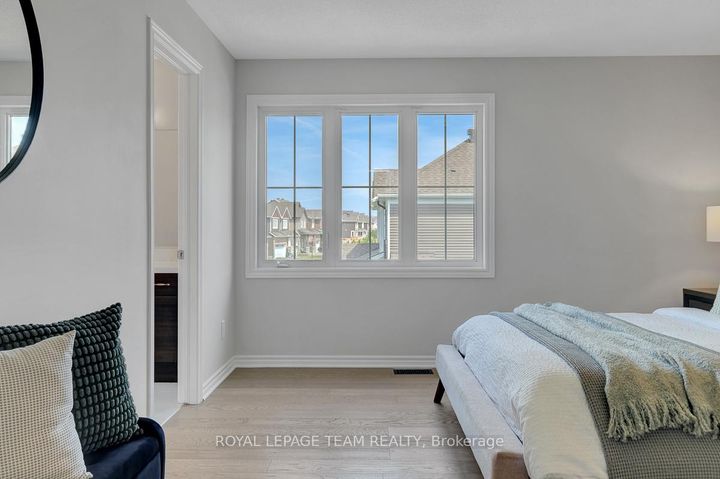 Photo 32 at 133 Celestial Grove, Nepean (Half Moon Bay), Ottawa