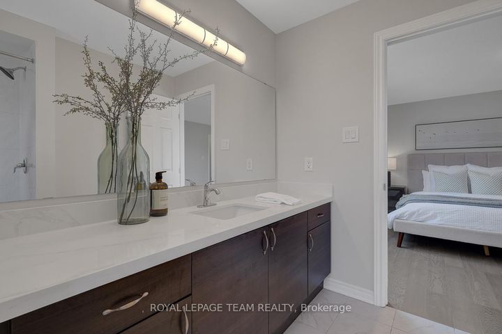 Photo 35 at 133 Celestial Grove, Nepean (Half Moon Bay), Ottawa