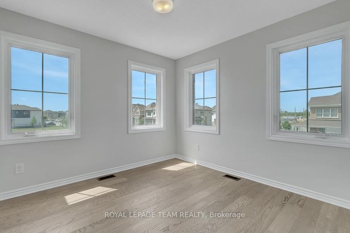 Photo 40 at 133 Celestial Grove, Nepean (Half Moon Bay), Ottawa