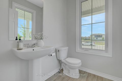 Photo 26 at 133 Celestial Grove, Nepean (Half Moon Bay), Ottawa