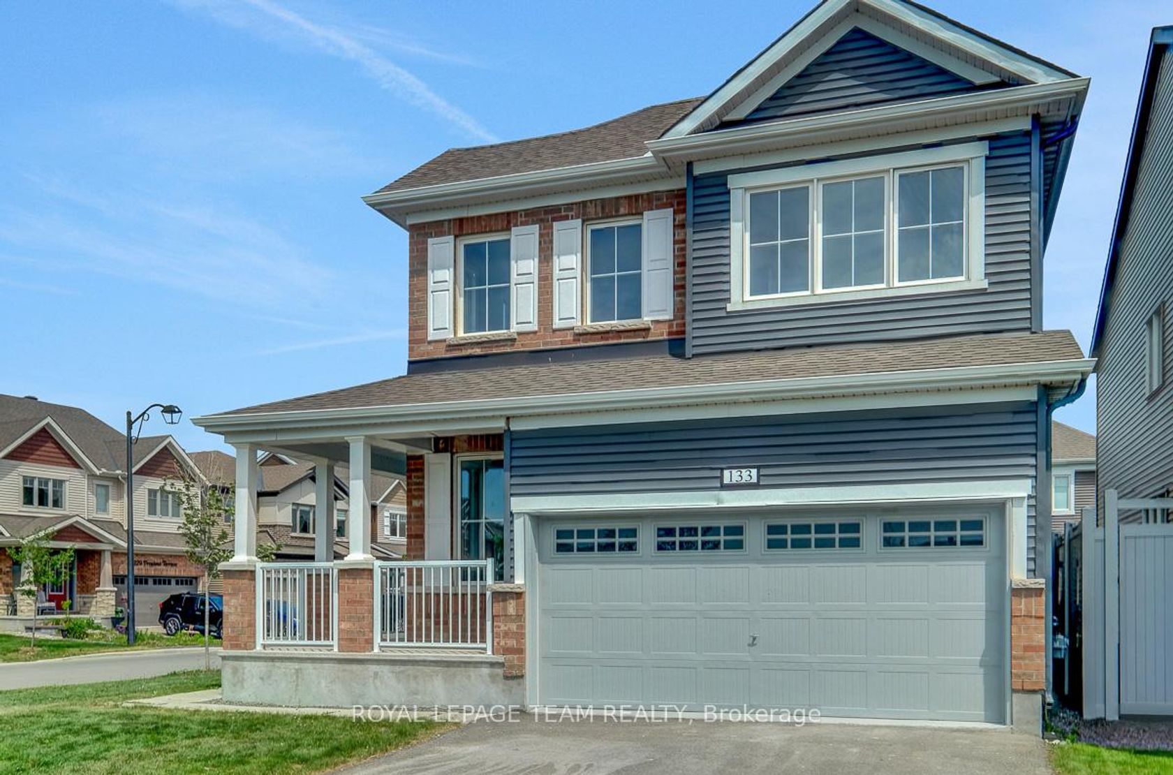 133 Celestial Grove, Nepean (Half Moon Bay), Ottawa 