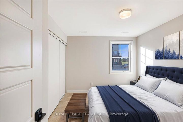 Photo 5 at 2412 Aphrodite Private, Nepean (Half Moon Bay), Ottawa