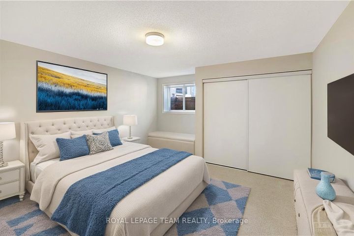 Photo 7 at 2412 Aphrodite Private, Nepean (Half Moon Bay), Ottawa