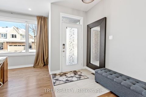 Photo 1 at 34 Coppermine Street, Nepean (Heritage Park), Ottawa