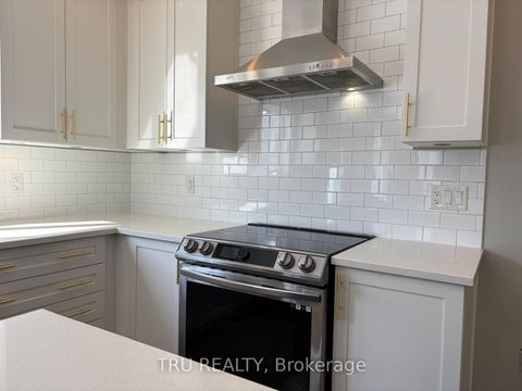 Photo 15 at 34 Coppermine Street, Nepean (Heritage Park), Ottawa