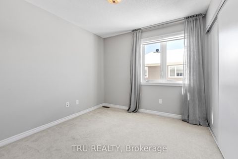 Photo 22 at 34 Coppermine Street, Nepean (Heritage Park), Ottawa