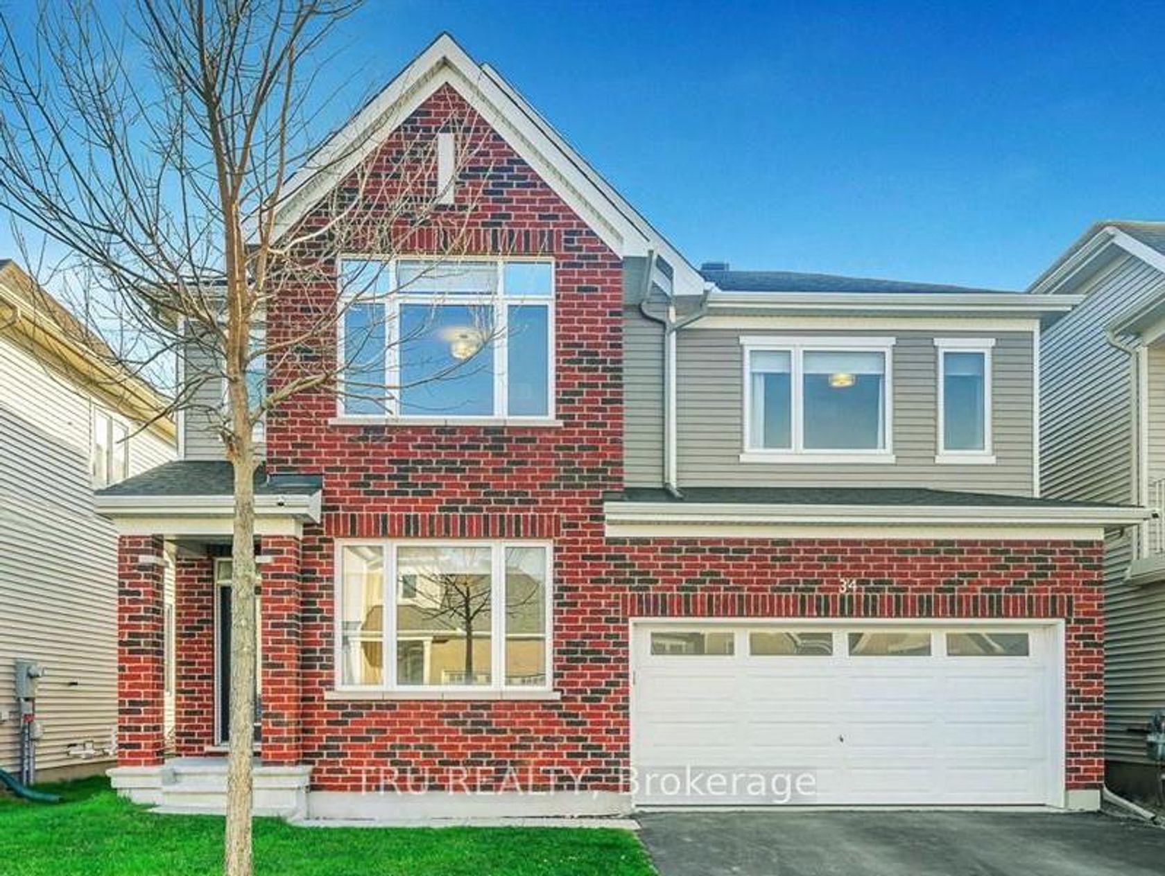 34 Coppermine Street, Nepean (Heritage Park), Ottawa 