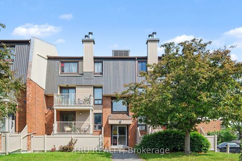 Photo 1 at 8 - 22 Sweetbriar Circle, Nepean (Pheasant Run), Ottawa