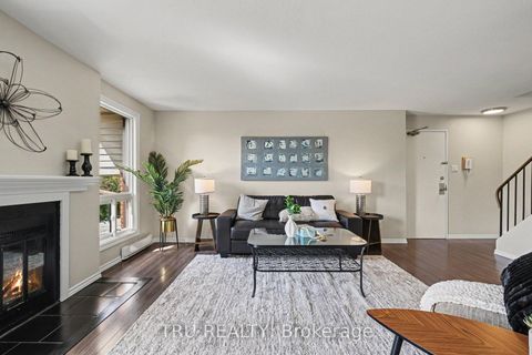 Photo 6 at 8 - 22 Sweetbriar Circle, Nepean (Pheasant Run), Ottawa