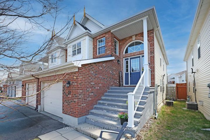 Photo 1 at 37 Boulder Way, Nepean (Longfields), Ottawa