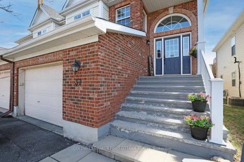 Photo 2 at 37 Boulder Way, Nepean (Longfields), Ottawa