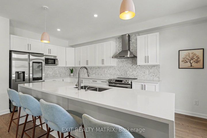 Photo 10 at 19 Fossa Terrace, Nepean (Half Moon Bay), Ottawa