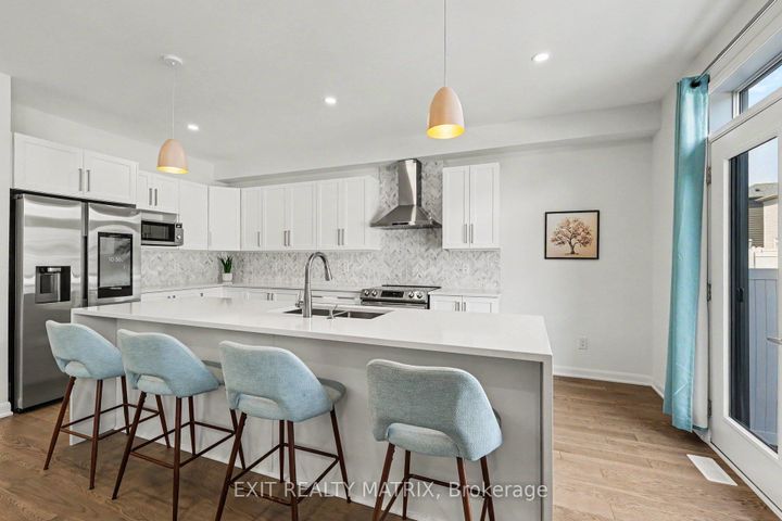 Photo 11 at 19 Fossa Terrace, Nepean (Half Moon Bay), Ottawa