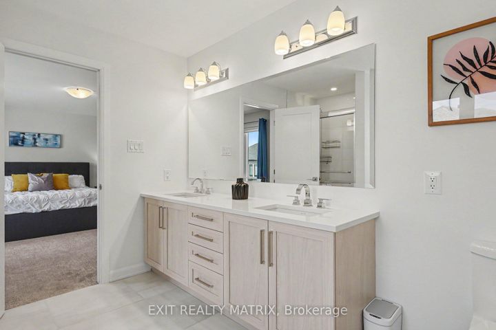 Photo 17 at 19 Fossa Terrace, Nepean (Half Moon Bay), Ottawa