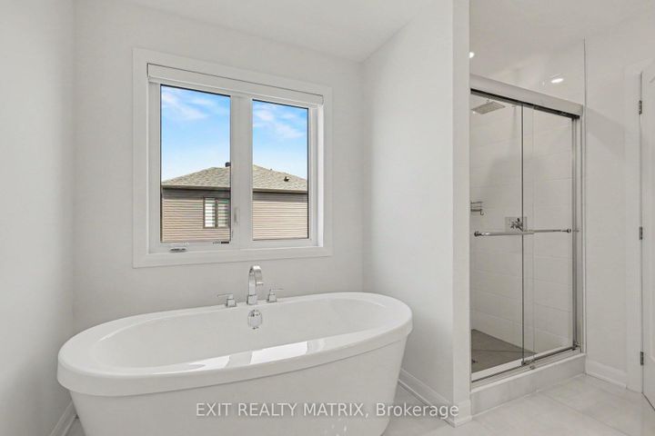Photo 19 at 19 Fossa Terrace, Nepean (Half Moon Bay), Ottawa