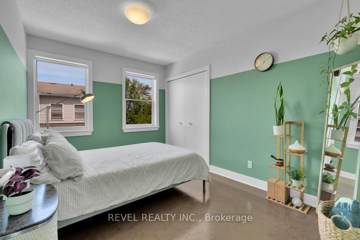 Photo 21 at 144 Monterey Drive, Nepean (Leslie Park), Ottawa