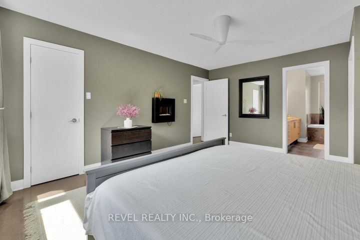 Photo 26 at 144 Monterey Drive, Nepean (Leslie Park), Ottawa