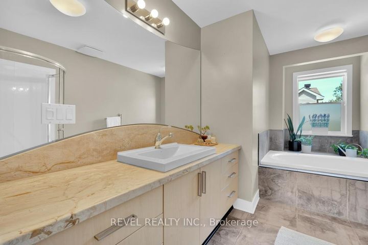 Photo 27 at 144 Monterey Drive, Nepean (Leslie Park), Ottawa