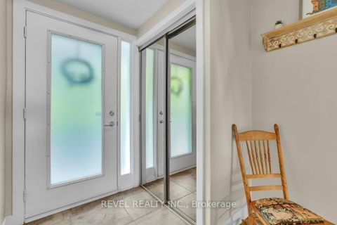 Photo 3 at 144 Monterey Drive, Nepean (Leslie Park), Ottawa