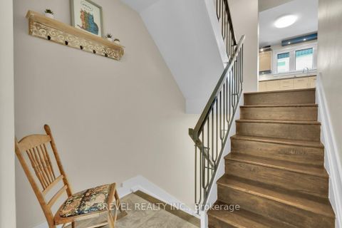 Photo 4 at 144 Monterey Drive, Nepean (Leslie Park), Ottawa