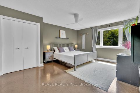 Photo 24 at 144 Monterey Drive, Nepean (Leslie Park), Ottawa