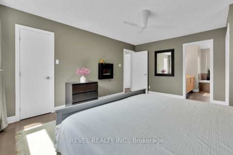 Photo 26 at 144 Monterey Drive, Nepean (Leslie Park), Ottawa