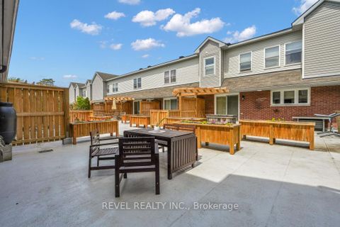 Photo 34 at 144 Monterey Drive, Nepean (Leslie Park), Ottawa