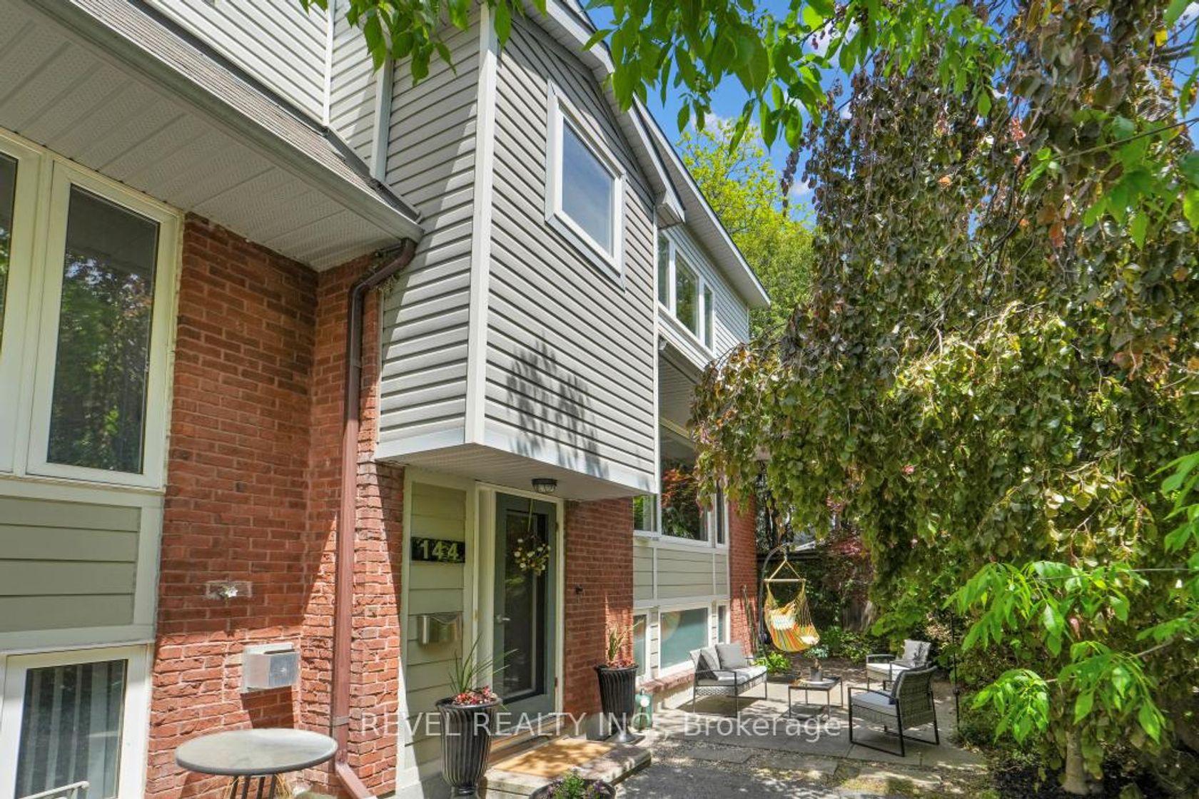 144 Monterey Drive, Nepean (Leslie Park), Ottawa 