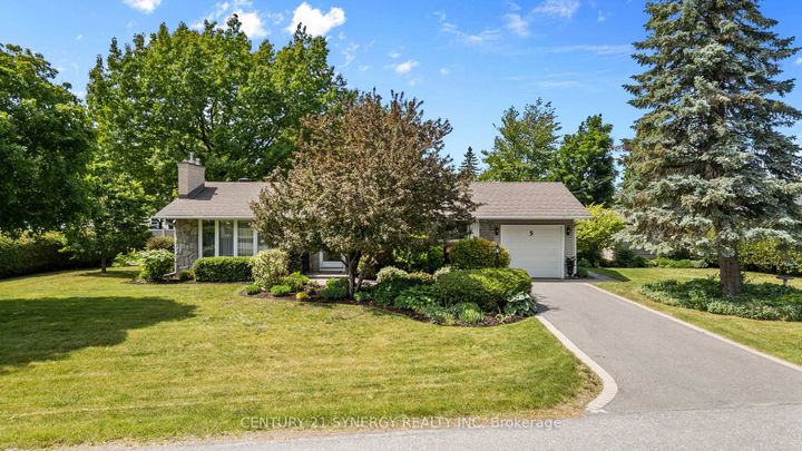 Photo 0 at 3 Auburn Street, Nepean (Lynwood Village), Ottawa