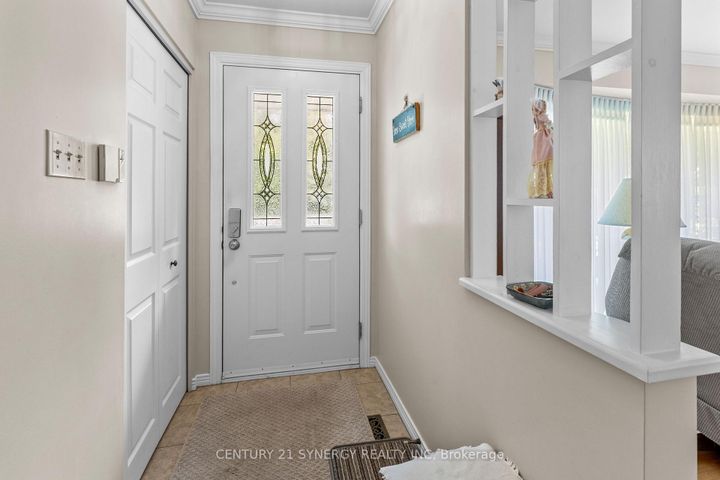 Photo 7 at 3 Auburn Street, Nepean (Lynwood Village), Ottawa