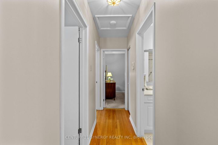 Photo 17 at 3 Auburn Street, Nepean (Lynwood Village), Ottawa