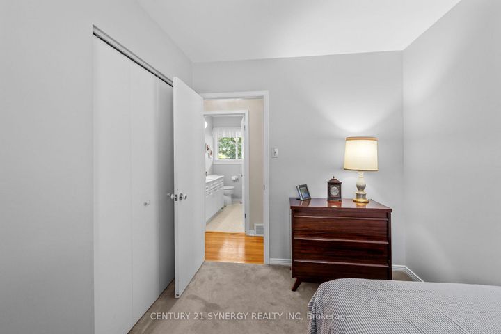 Photo 19 at 3 Auburn Street, Nepean (Lynwood Village), Ottawa