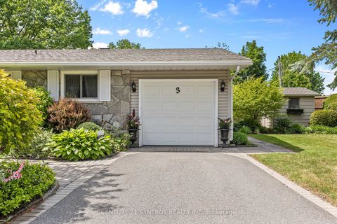 Photo 3 at 3 Auburn Street, Nepean (Lynwood Village), Ottawa
