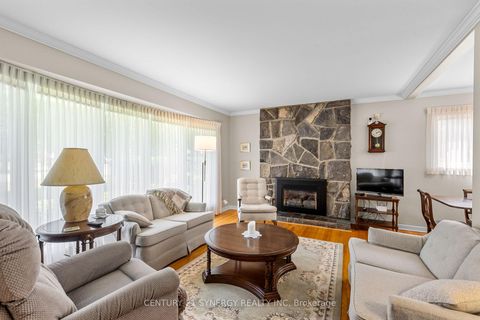 Photo 9 at 3 Auburn Street, Nepean (Lynwood Village), Ottawa