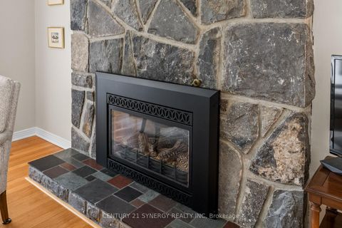 Photo 10 at 3 Auburn Street, Nepean (Lynwood Village), Ottawa