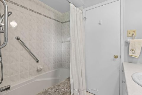 Photo 25 at 3 Auburn Street, Nepean (Lynwood Village), Ottawa