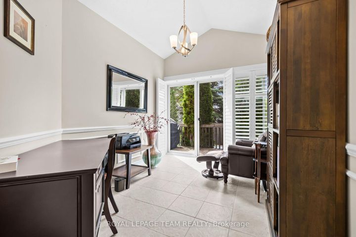 Photo 18 at 26 Escade Drive, Nepean (Barrhaven East), Ottawa