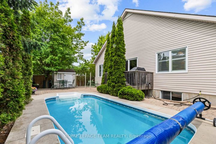 Photo 37 at 26 Escade Drive, Nepean (Barrhaven East), Ottawa