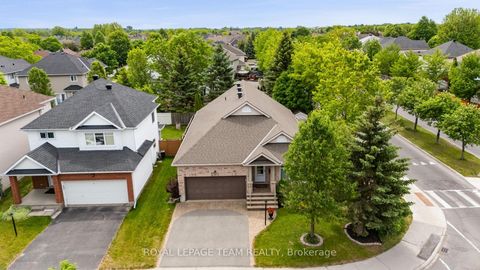 Photo 2 at 26 Escade Drive, Nepean (Barrhaven East), Ottawa