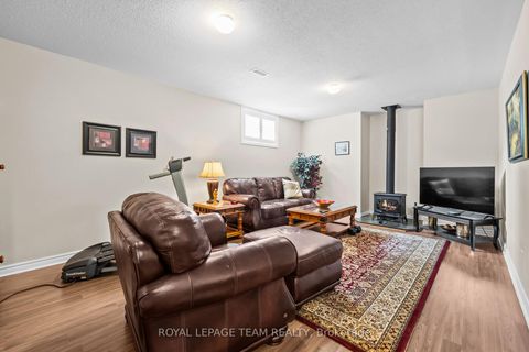 Photo 28 at 26 Escade Drive, Nepean (Barrhaven East), Ottawa