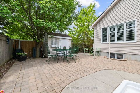 Photo 38 at 26 Escade Drive, Nepean (Barrhaven East), Ottawa