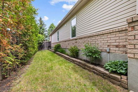 Photo 39 at 26 Escade Drive, Nepean (Barrhaven East), Ottawa