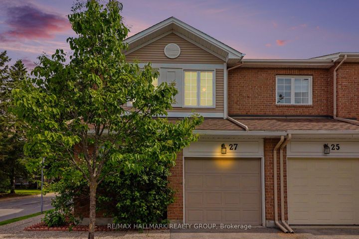 Photo 1 at 27 Sandcliffe Terrace, Nepean (Centrepointe), Ottawa
