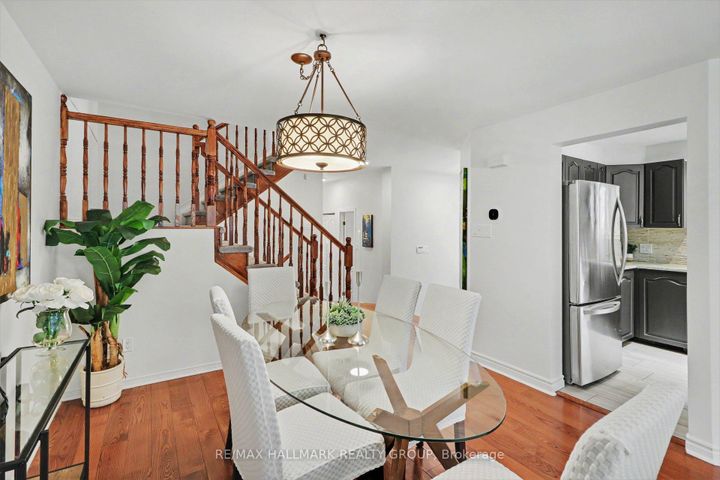 Photo 9 at 27 Sandcliffe Terrace, Nepean (Centrepointe), Ottawa